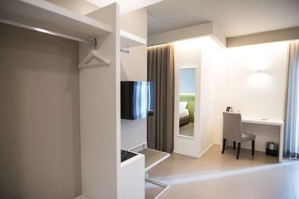 Airone City Hotel Catania 4*,  Italy